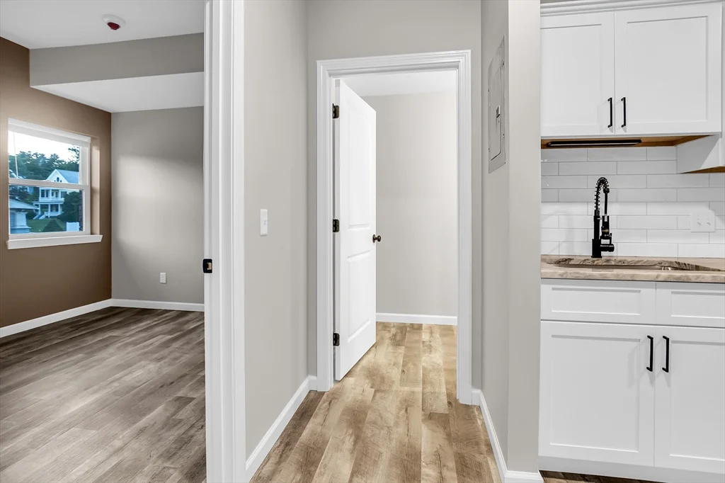 70 Court St, Westfield