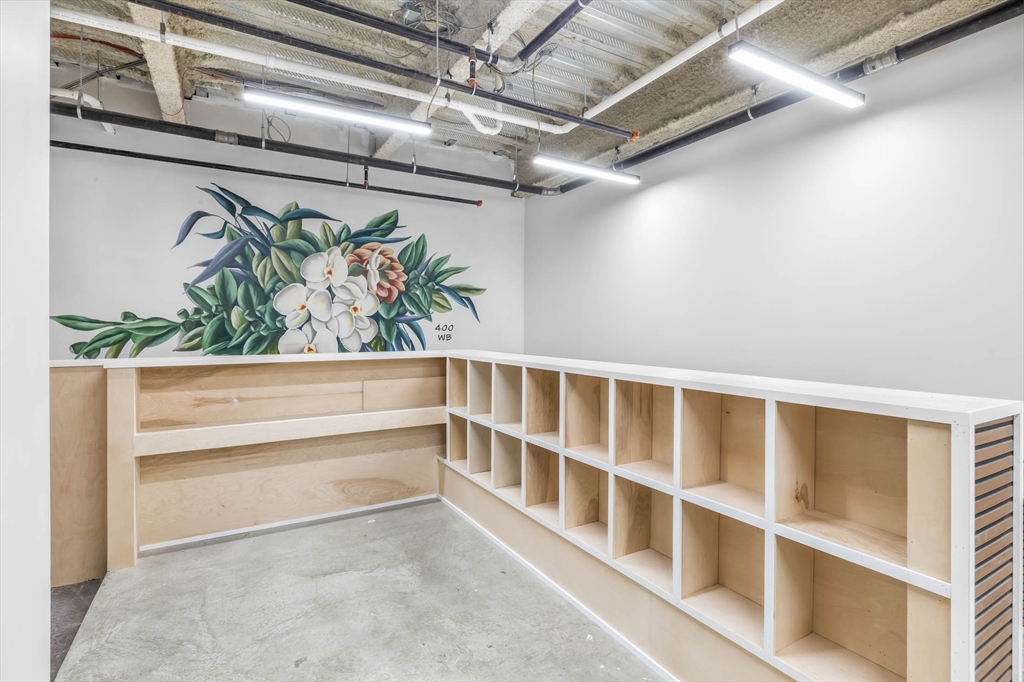 400 W Broadway, South Boston