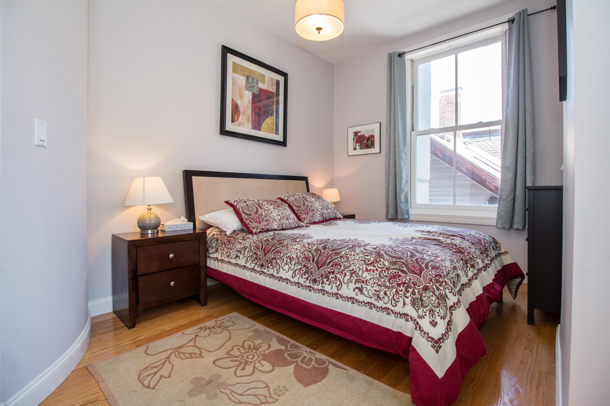 2 bed, 1 bath apartment for rent at 7 Harvard Sq Unit 3B., Brookline Village — photo 1 of 5