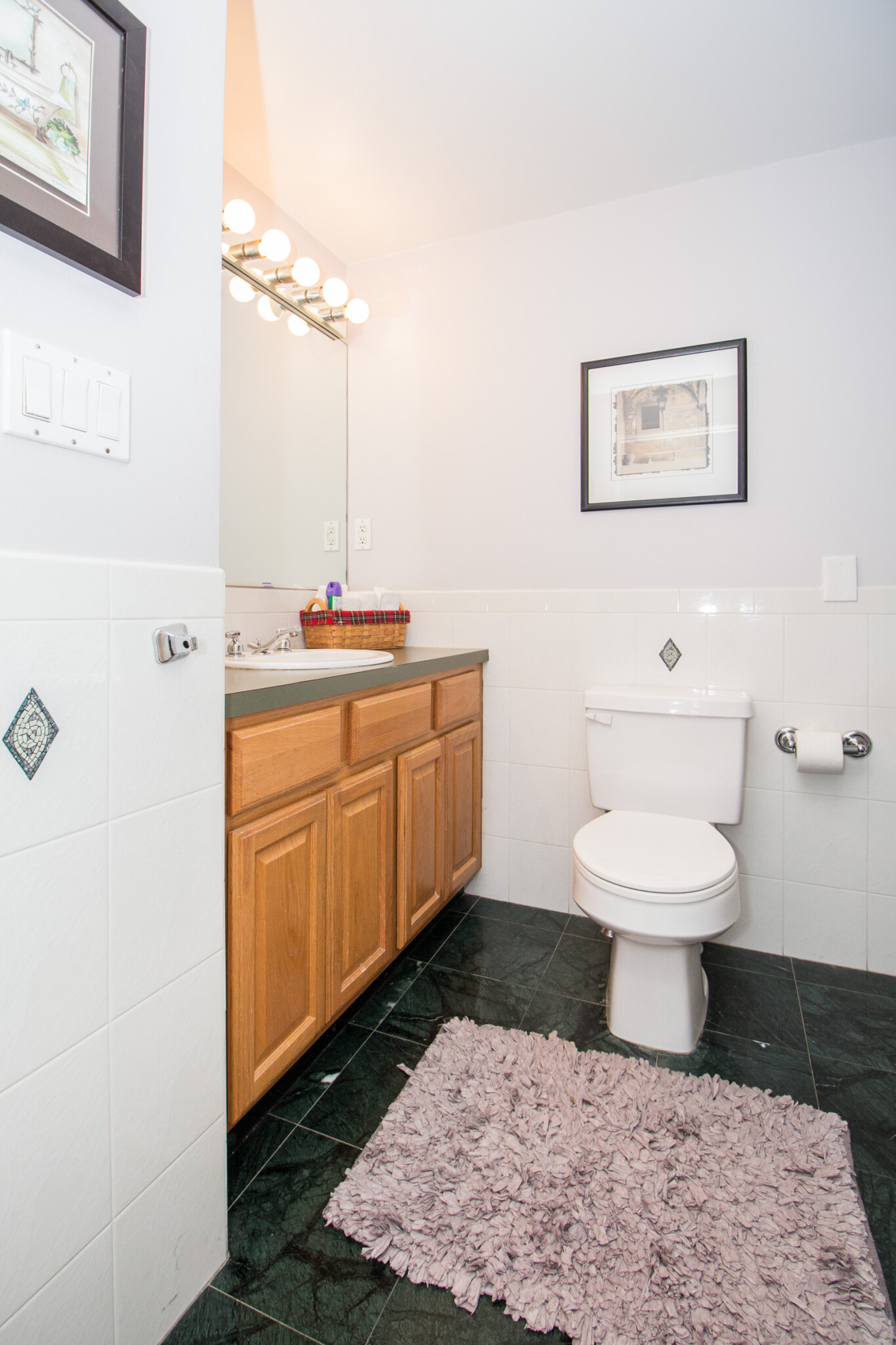 2 bed, 1 bath apartment for rent at 7 Harvard Sq Unit 3B., Brookline Village — photo 5 of 5