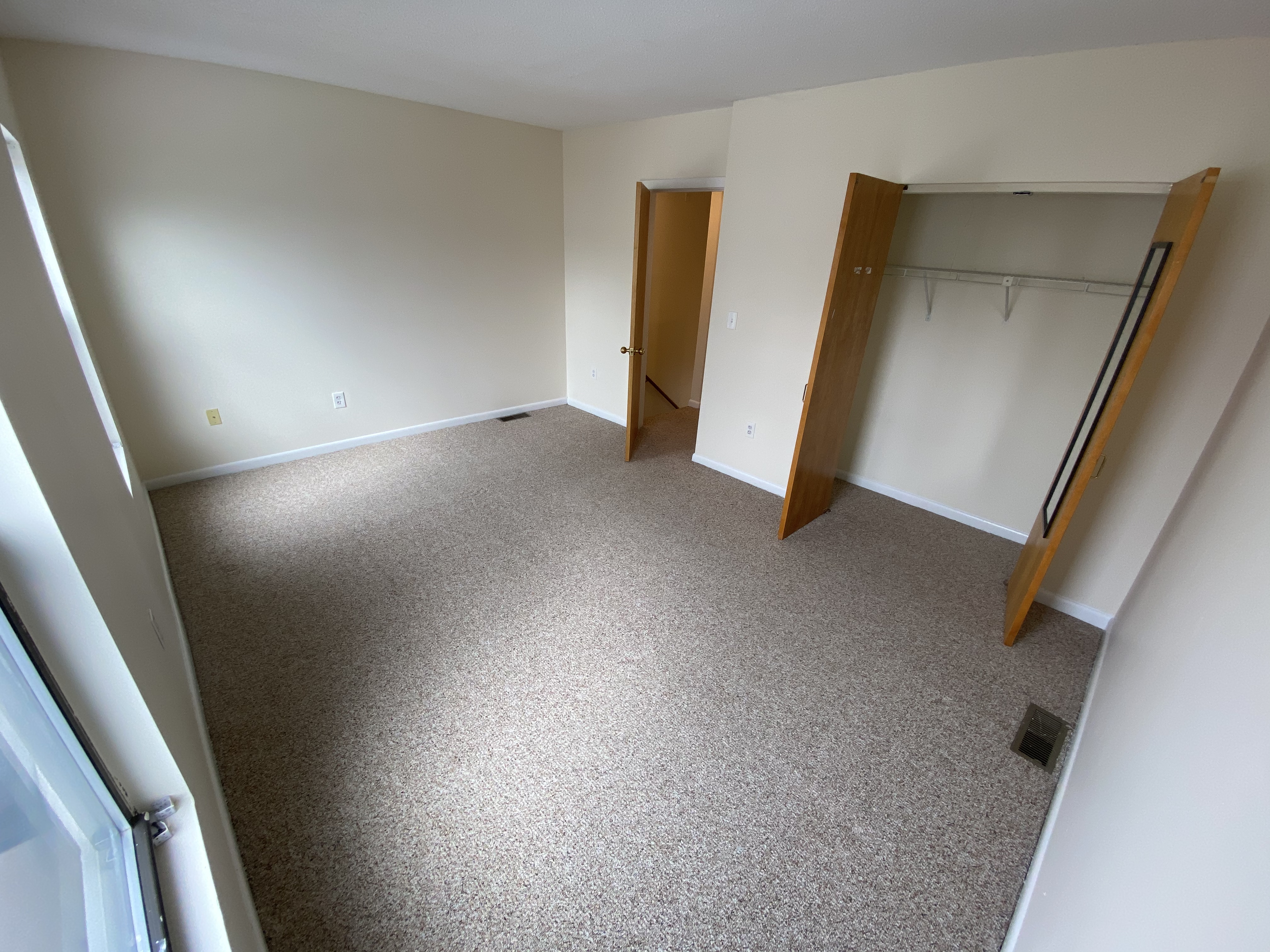 2 bed, 1.5 bath apartment for rent at 65 Riverside Ave Unit 7, Medford — photo 7 of 10