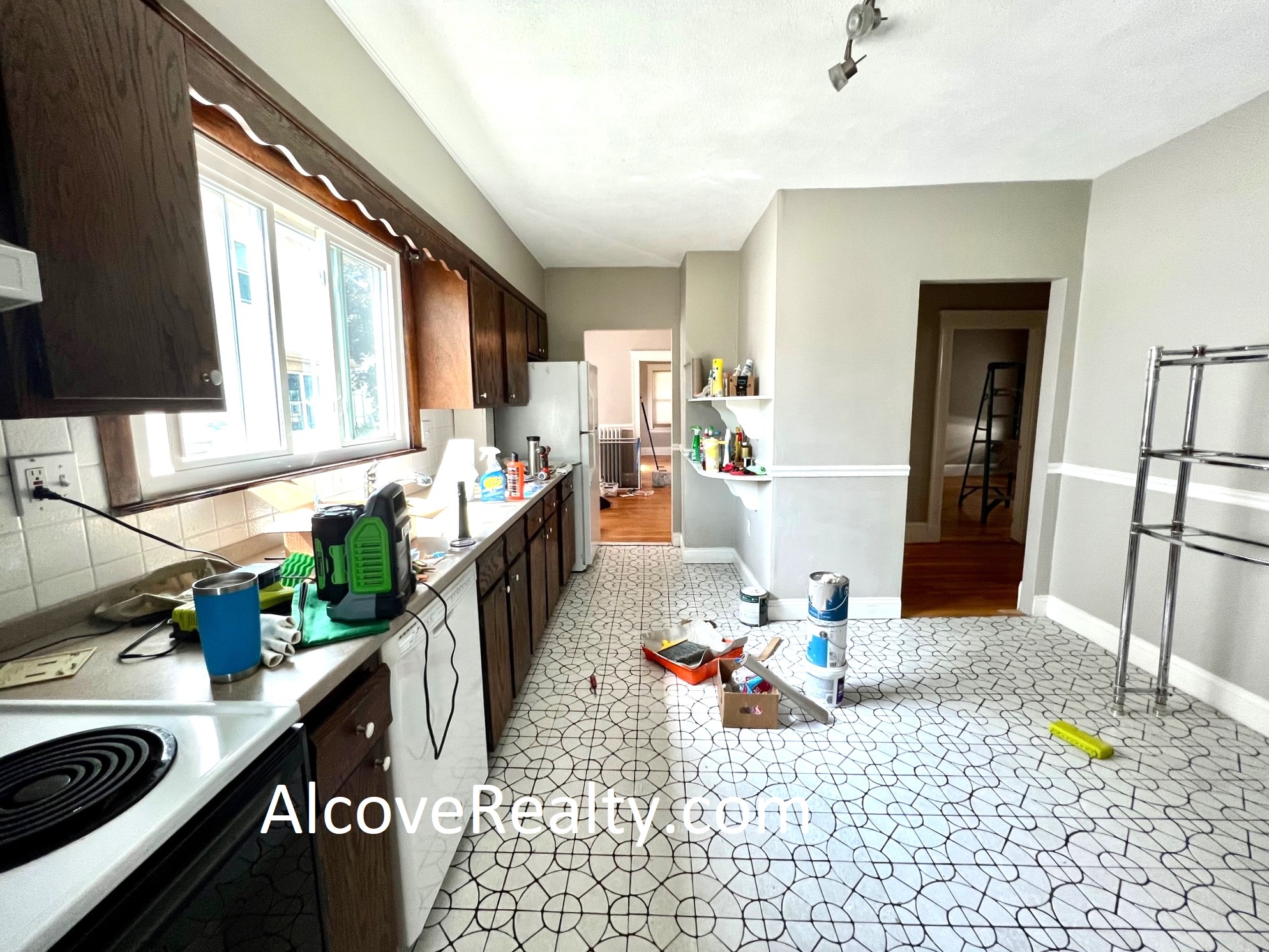 2 bed, 1 bath apartment for rent at 80 Melrose St Unit 1, Arlington — photo 5 of 14