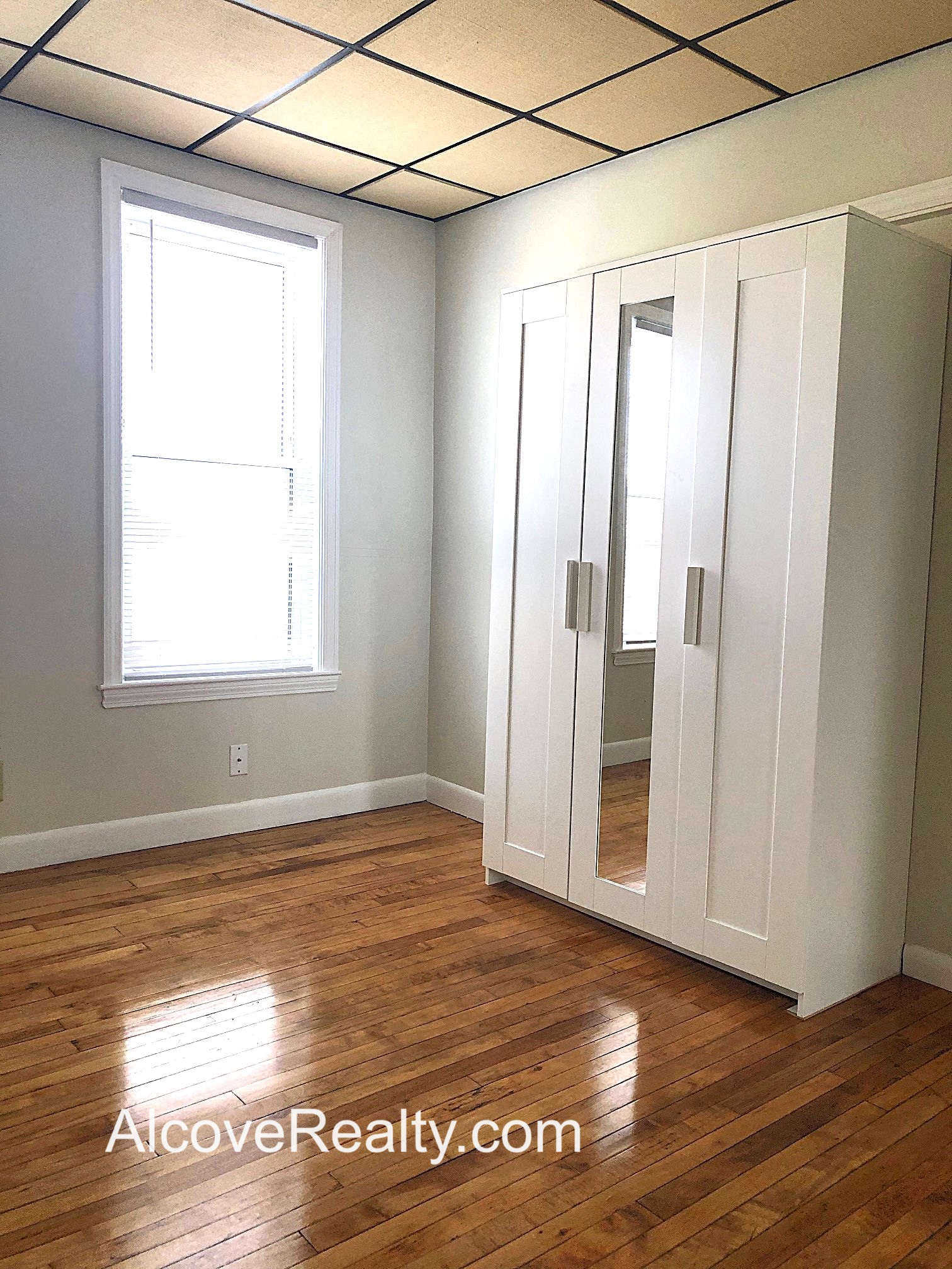 75 Lyman Ave, Medford