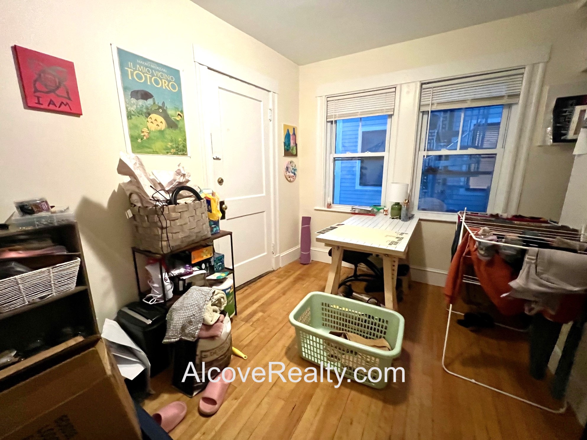 31 Corinthian Rd, Tufts