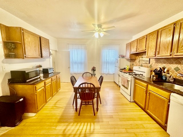1.5 bed, 1 bath apartment for rent at 79 North Margin Unit 4, North End — photo 7 of 19