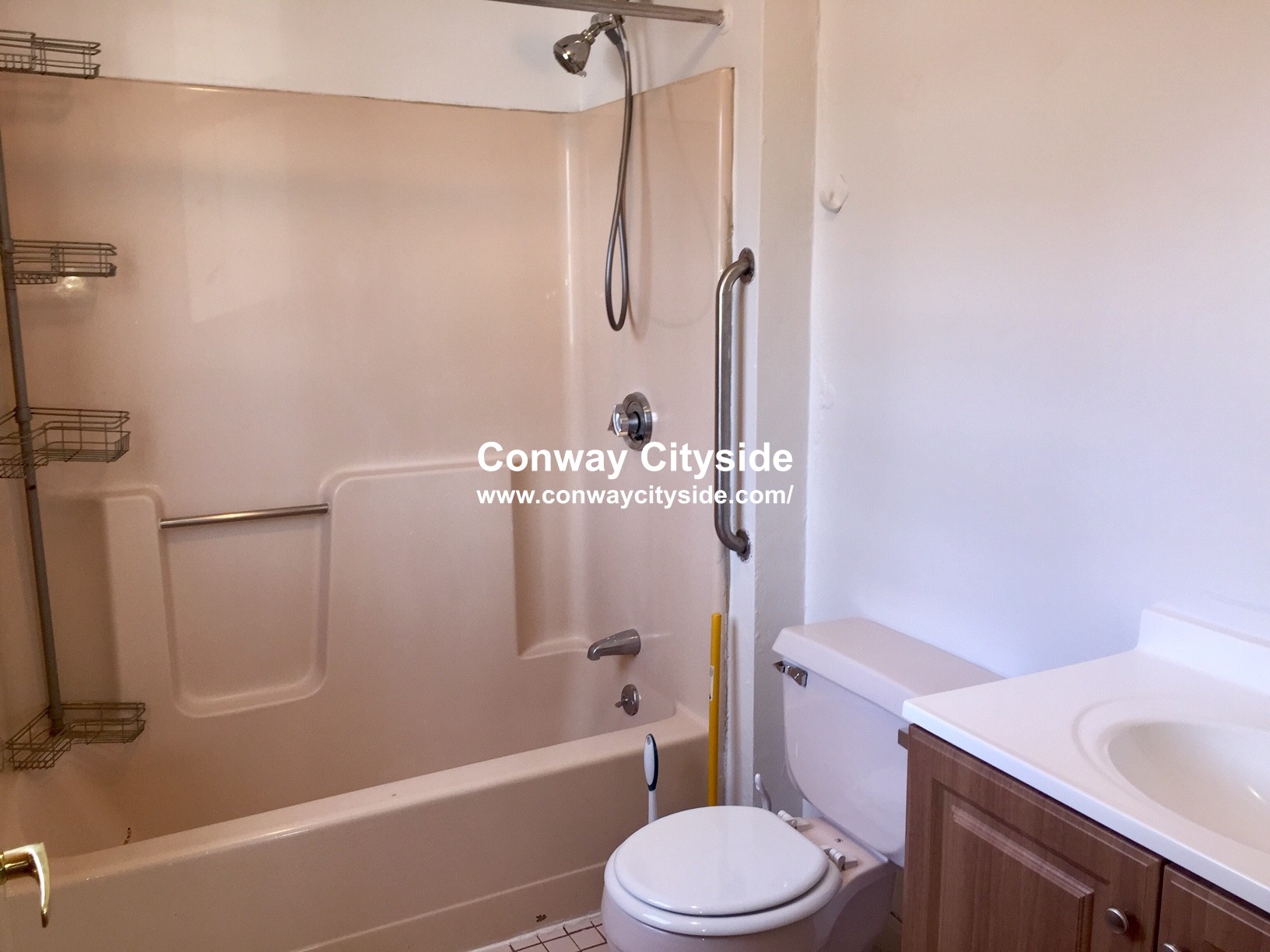 4 bed, 2 bath apartment for rent at 27 Kelley Ct Unit 2, Brighton — photo 7 of 9