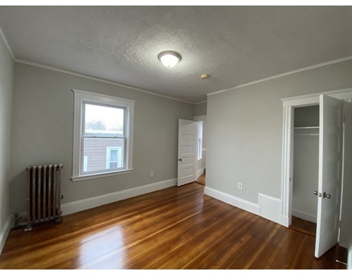 4 bed, 1 bath apartment for rent at 38 Bellevue St Unit 3, Dorchester — photo 11 of 11