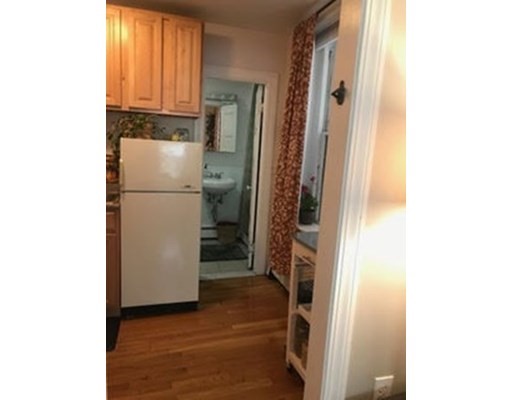 Studio bed, 1 bath apartment for rent at 50 Joy St Unit 1R, Beacon Hill — photo 5 of 8