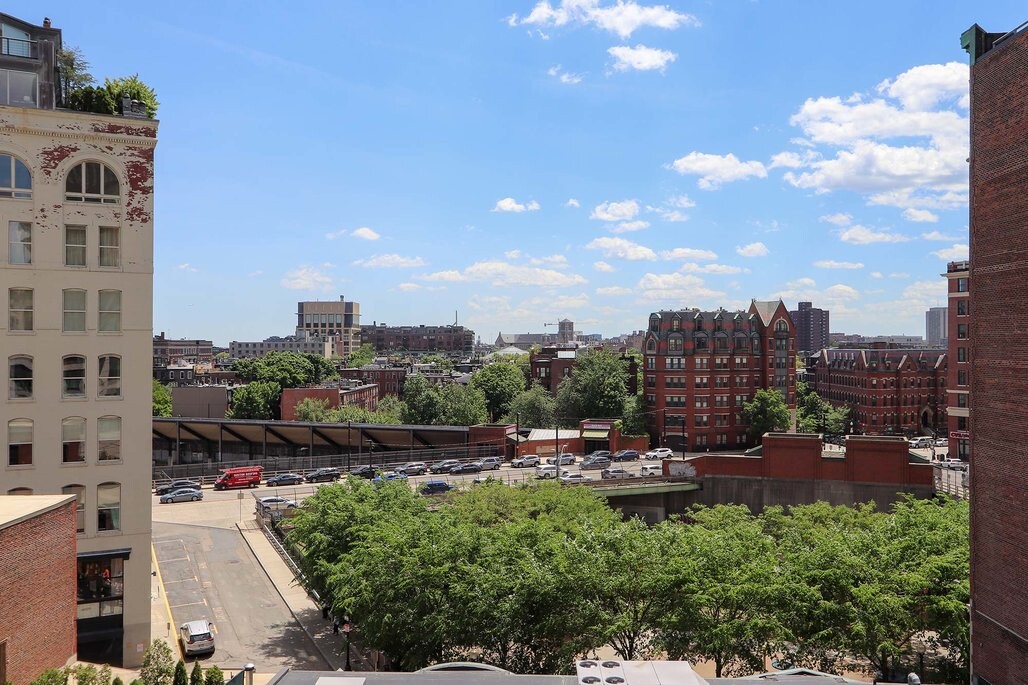 2 bed, 2 bath apartment for rent at 1330 Boylston St Unit 510, Back Bay