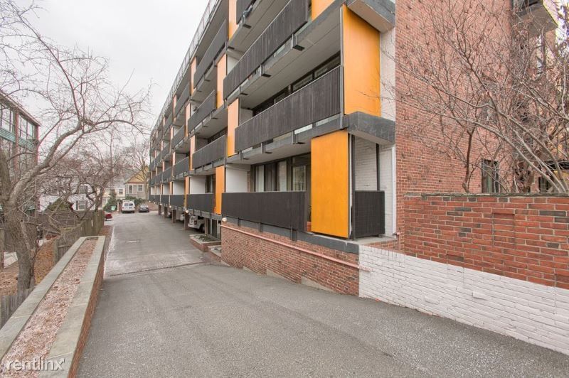 1 bed, 1 bath apartment for rent at 345 Harvard St Unit 1BX, Harvard Square — photo 6 of 7