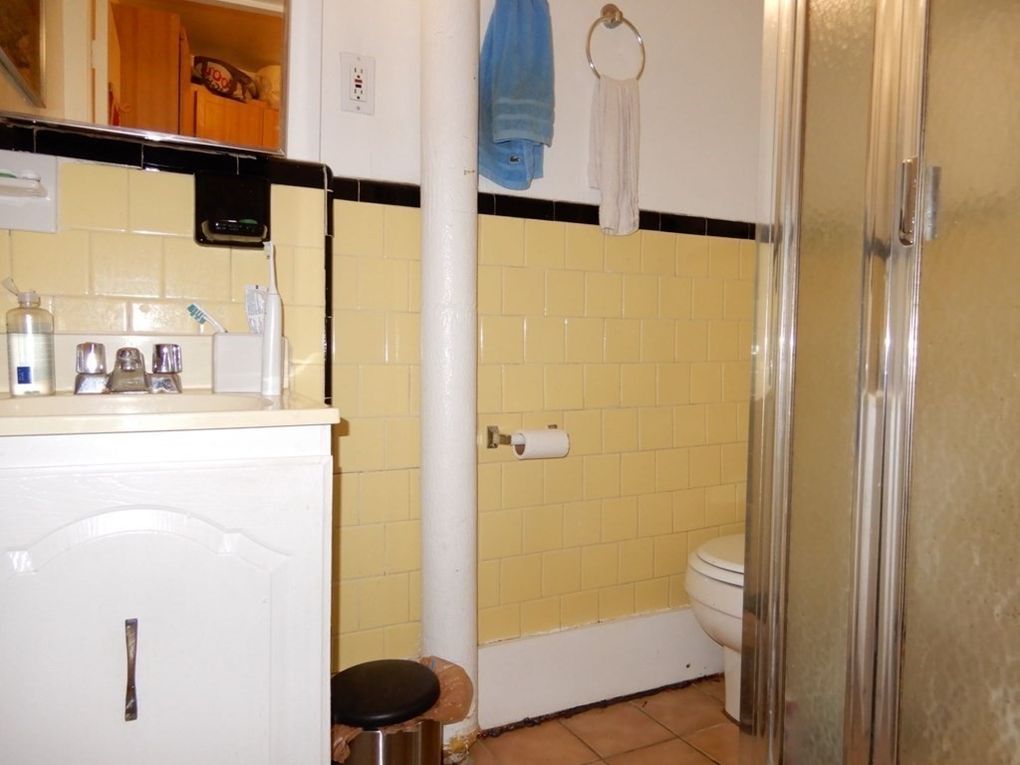 2 bed, 1 bath apartment for rent at 86 West Cedar St Unit 7, Beacon Hill — photo 8 of 11