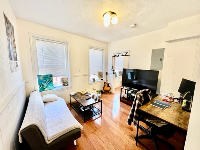 1 bed, 1 bath apartment for rent at 4 Garden Ct Unit 3, North End — photo 7 of 15