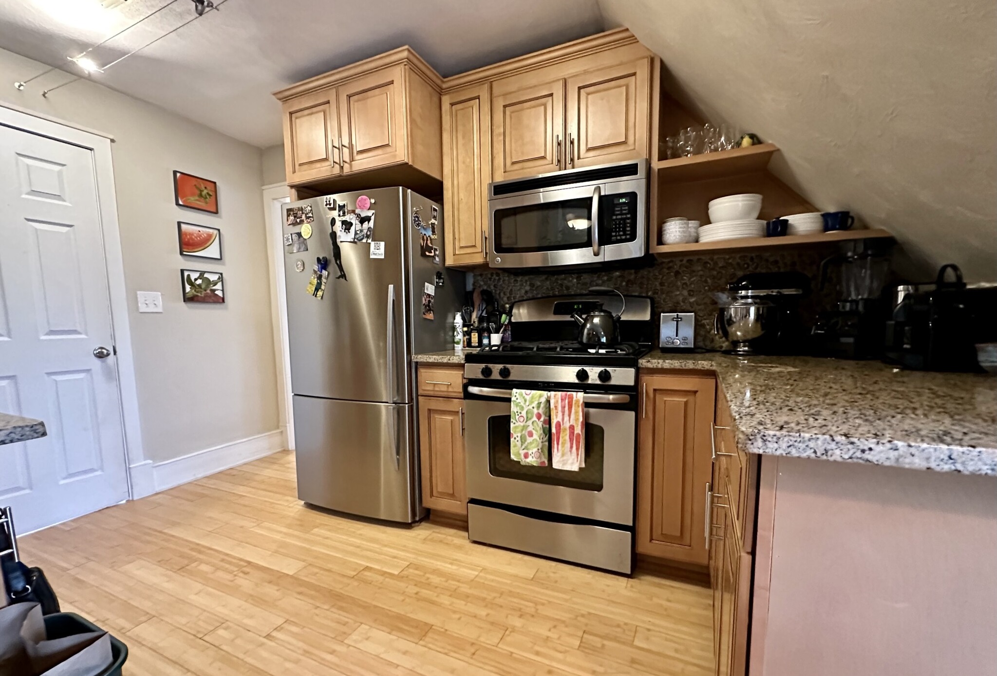 2 bed, 1 bath apartment for rent at 58 Oliver St Unit 3, East Somerville — photo 7 of 13