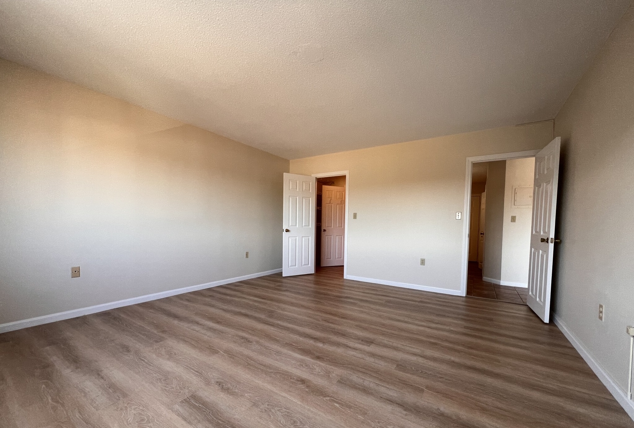 2 bed, 2 bath apartment for rent at 131 Coolidge Ave Unit 528T, Watertown — photo 12 of 19