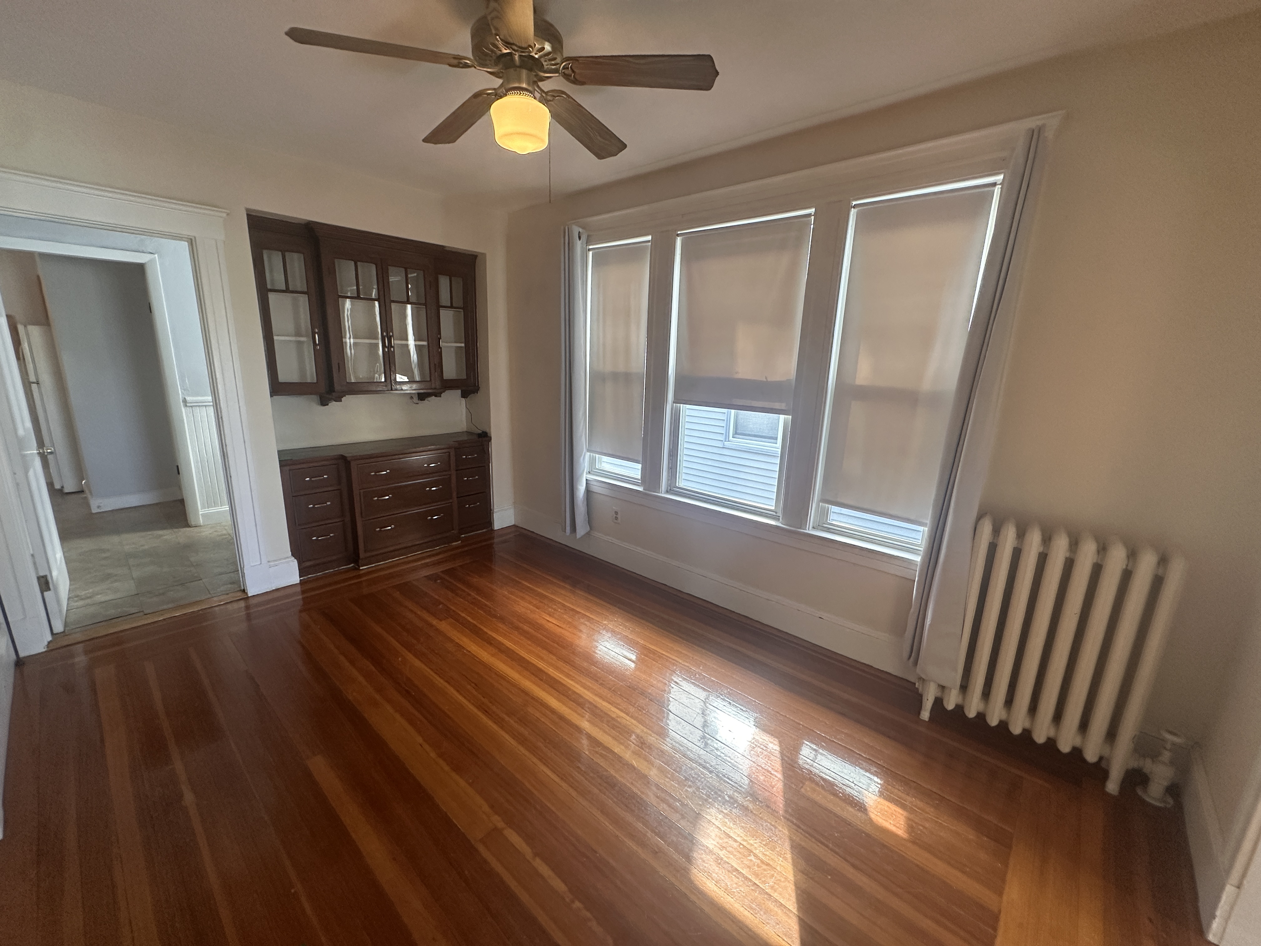 2 bed, 1 bath apartment for rent at 39 Magnus Ave Unit 2T, Ward Two — photo 11 of 24