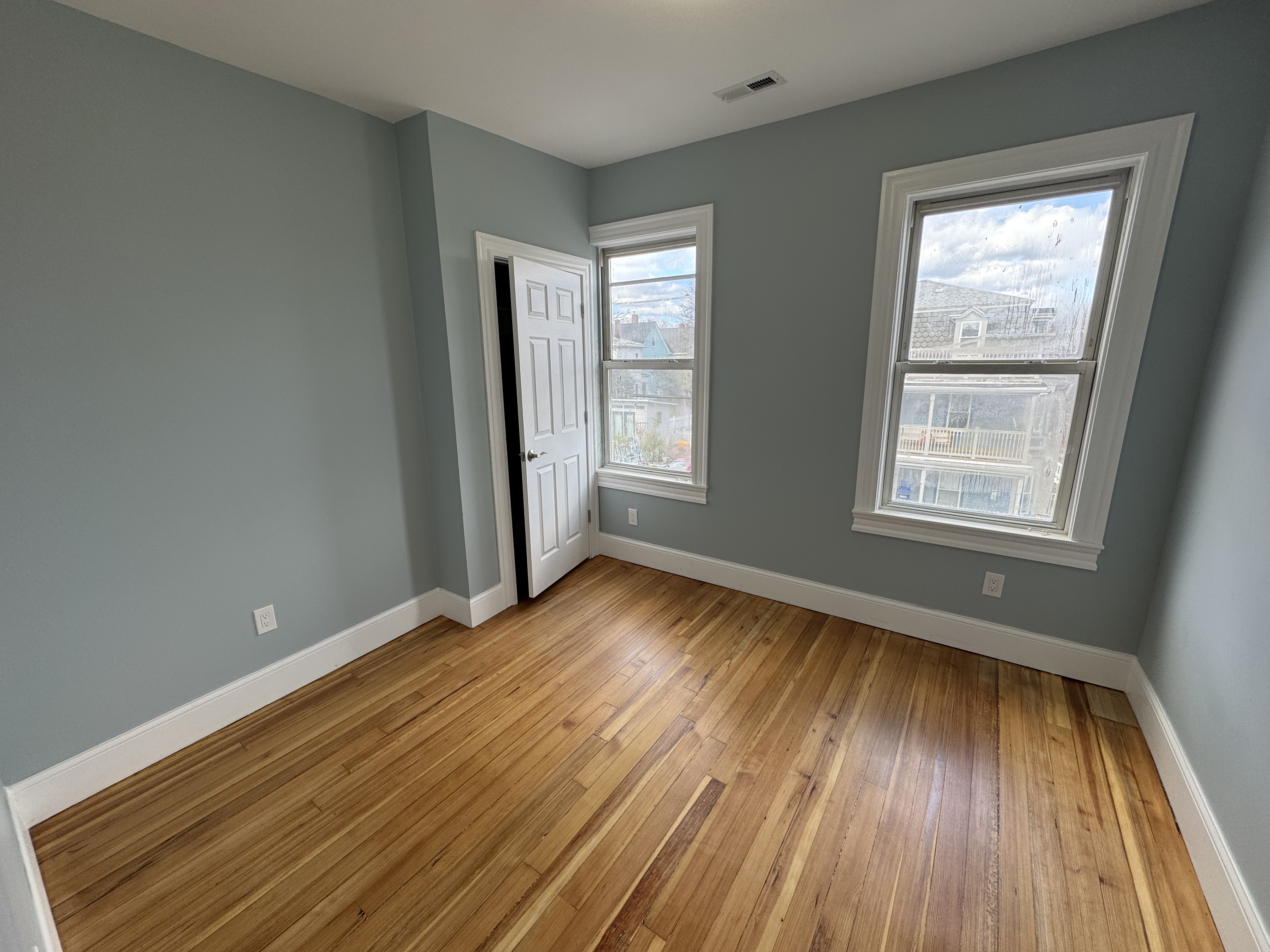 29 Cameron Ave, Teele Square