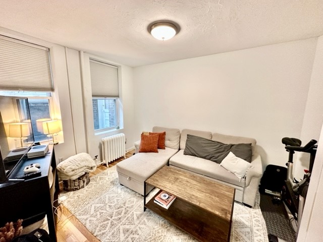 2 split bed, 1 bath apartment for rent at 220 Hanover St Unit 5r, North End — photo 7 of 9
