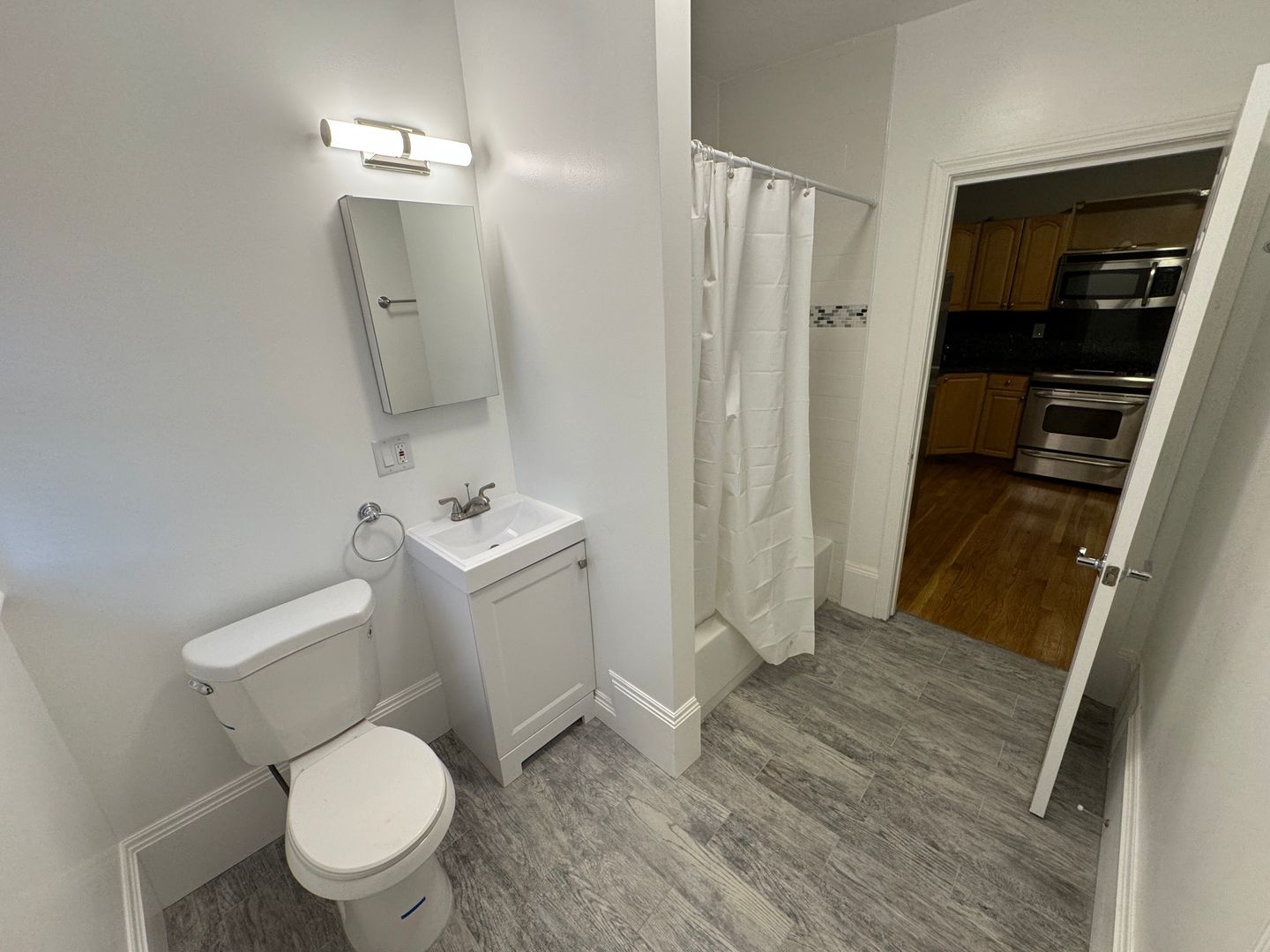 35 Cameron Ave, Teele Square