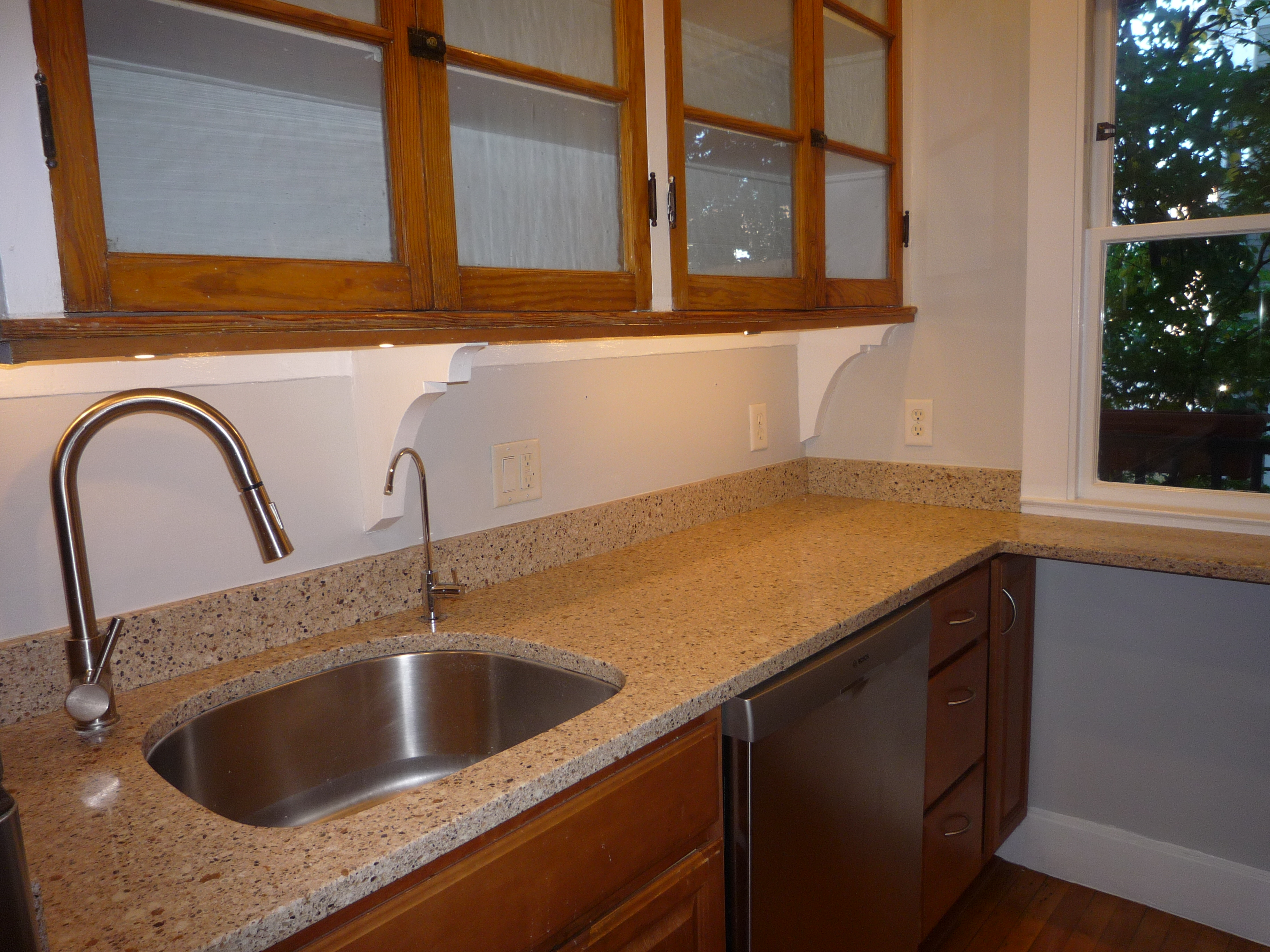 2 bed, 1 bath apartment for rent at 12 Remington St Unit 206, Harvard Square — photo 7 of 27