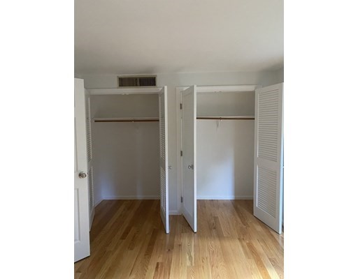 2 bed, 1.5 bath apartment for rent at 37B Morton St Unit B, Jamaica Plain — photo 22 of 28