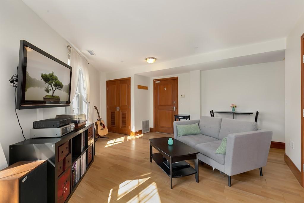 1 bed, 1 bath apartment for rent at 2440 Massachusetts Ave Unit 27, Mid Cambridge — photo 4 of 13