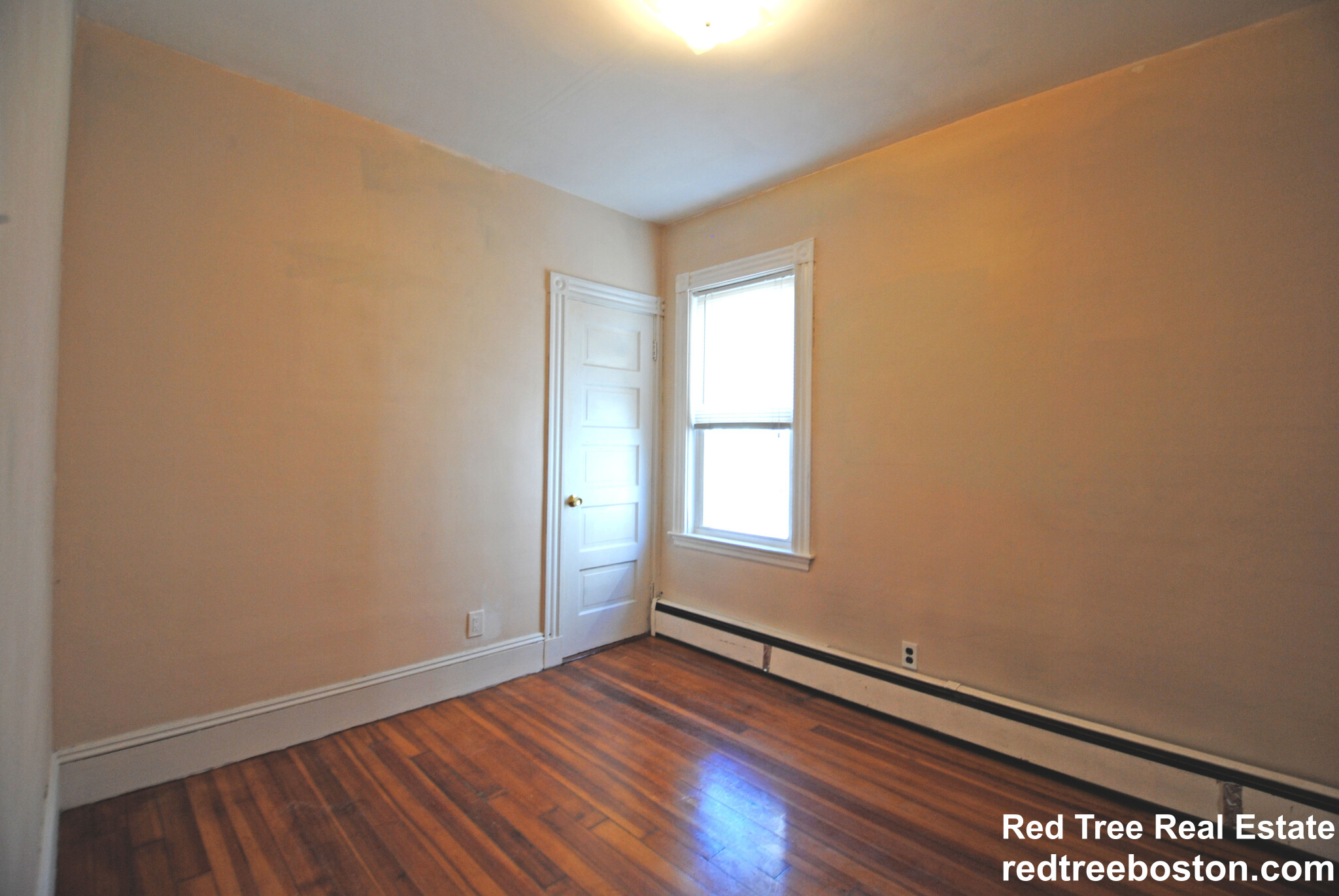 3 bed, 1 bath apartment for rent at 32 Raven St Unit 2, Dorchester — photo 5 of 9
