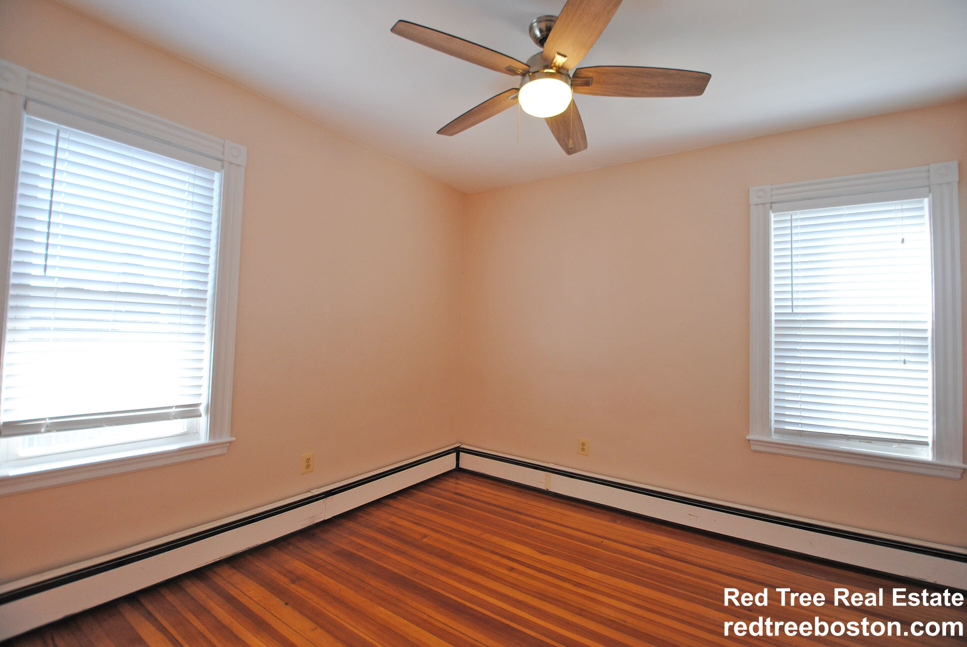 3 bed, 1 bath apartment for rent at 32 Raven St Unit 3, Dorchester — photo 7 of 9