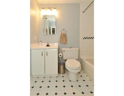 1 bed, 1 bath apartment for rent at 534 Beacon St Unit 604, Fenway — photo 7 of 9