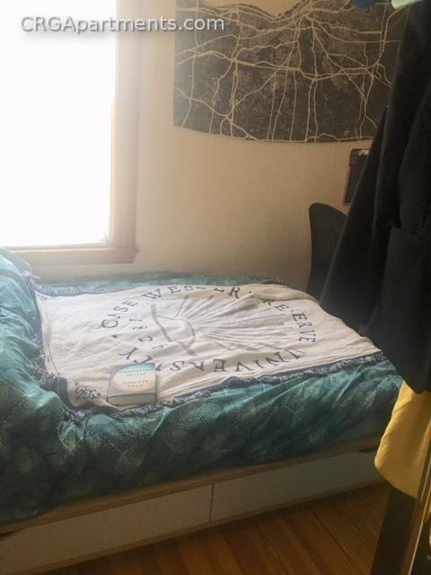 4 bed, 1.5 bath apartment for rent at 24 Harold St Unit 3T, Ward Two — photo 7 of 12