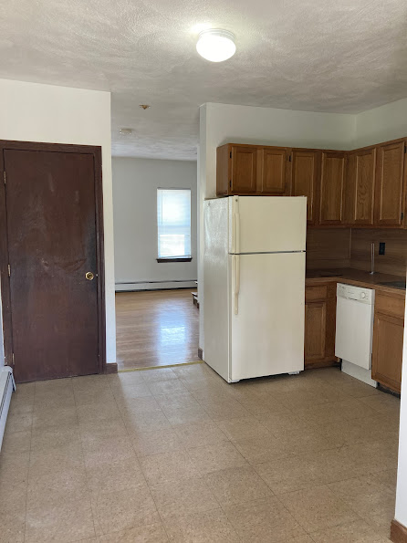 3 bed, 1 bath apartment for rent at 320 Granite St Unit 2, Quincy — photo 7 of 22
