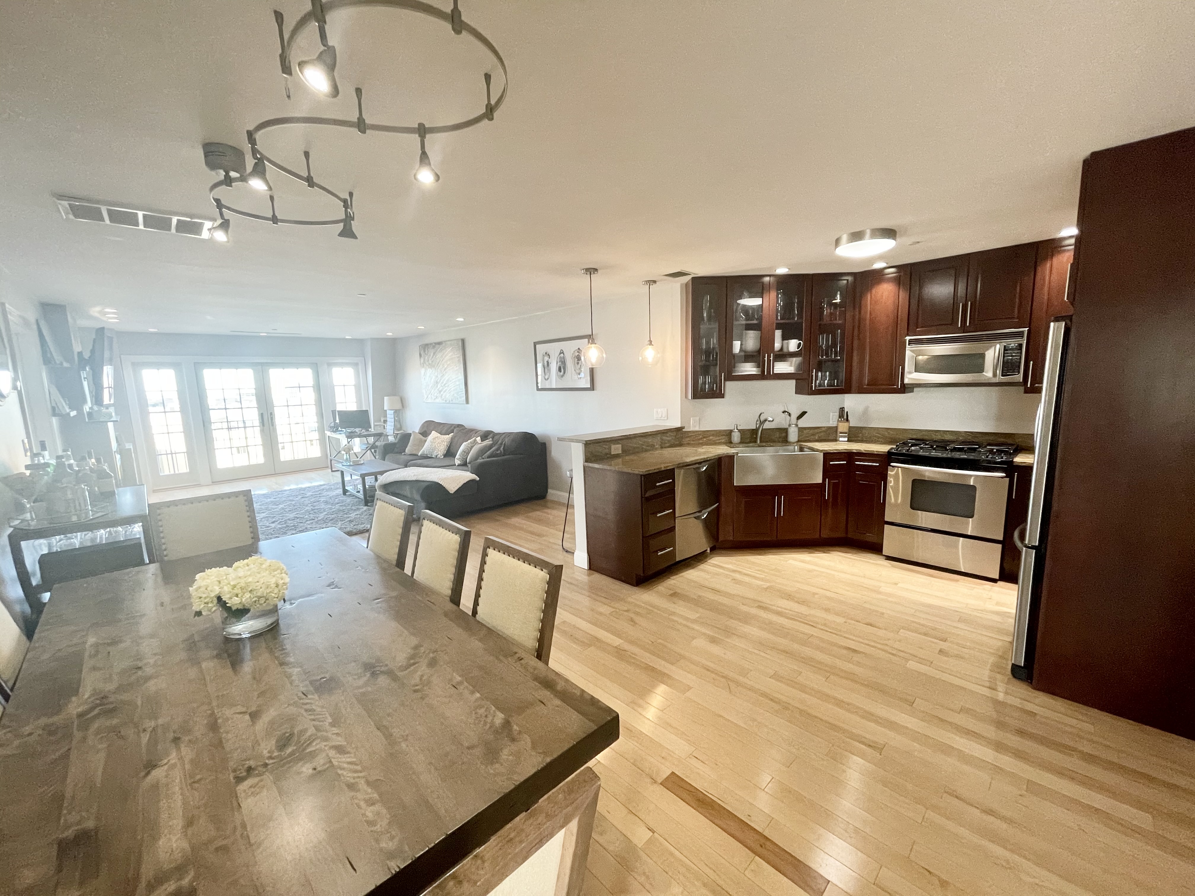 2 bed, 2 bath apartment for rent at 320 3rd St Unit 302, South Boston — photo 8 of 19