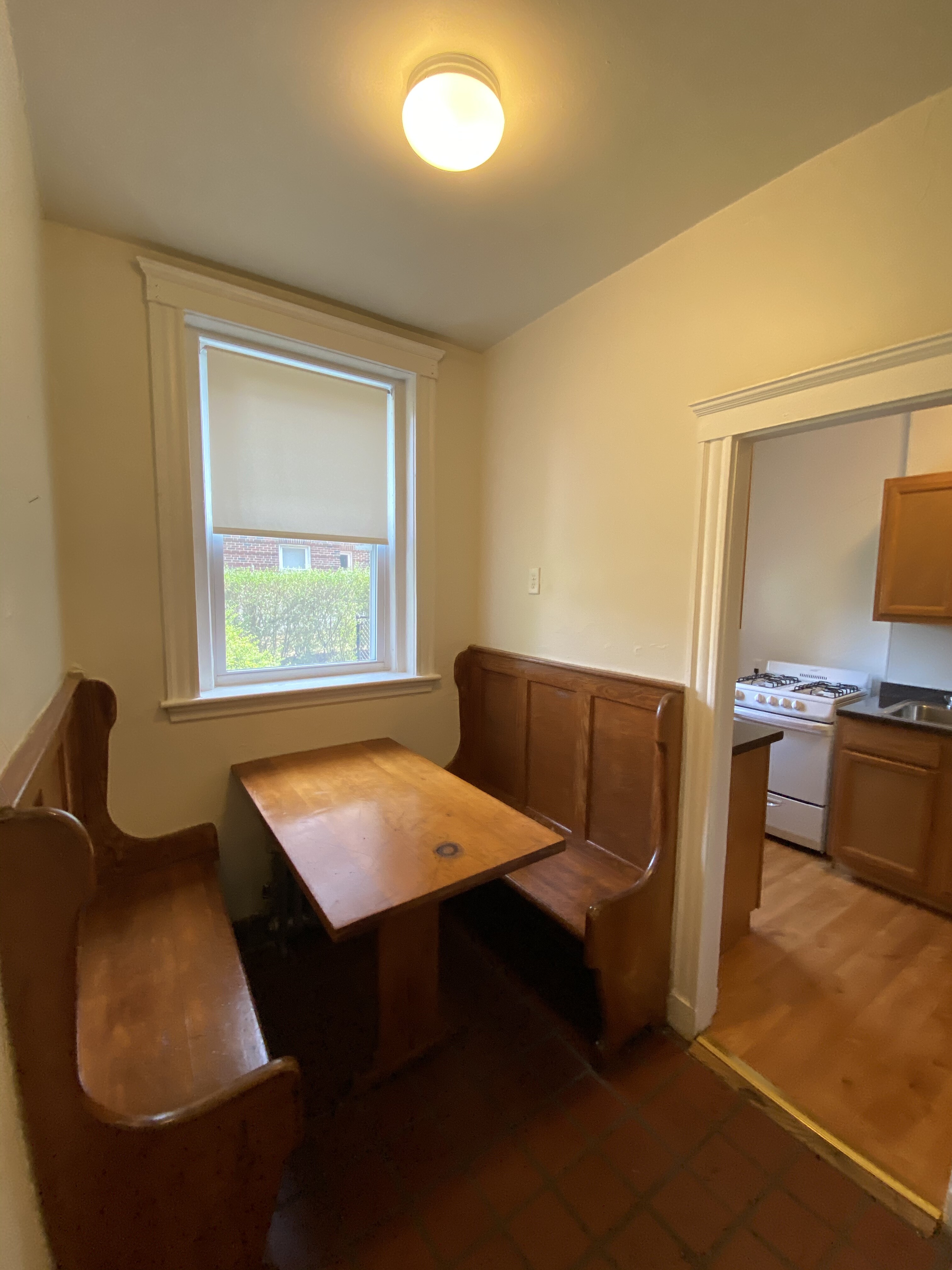 1 bed, 1 bath apartment for rent at 70 Chiswick Rd Unit 2, Brighton — photo 4 of 7