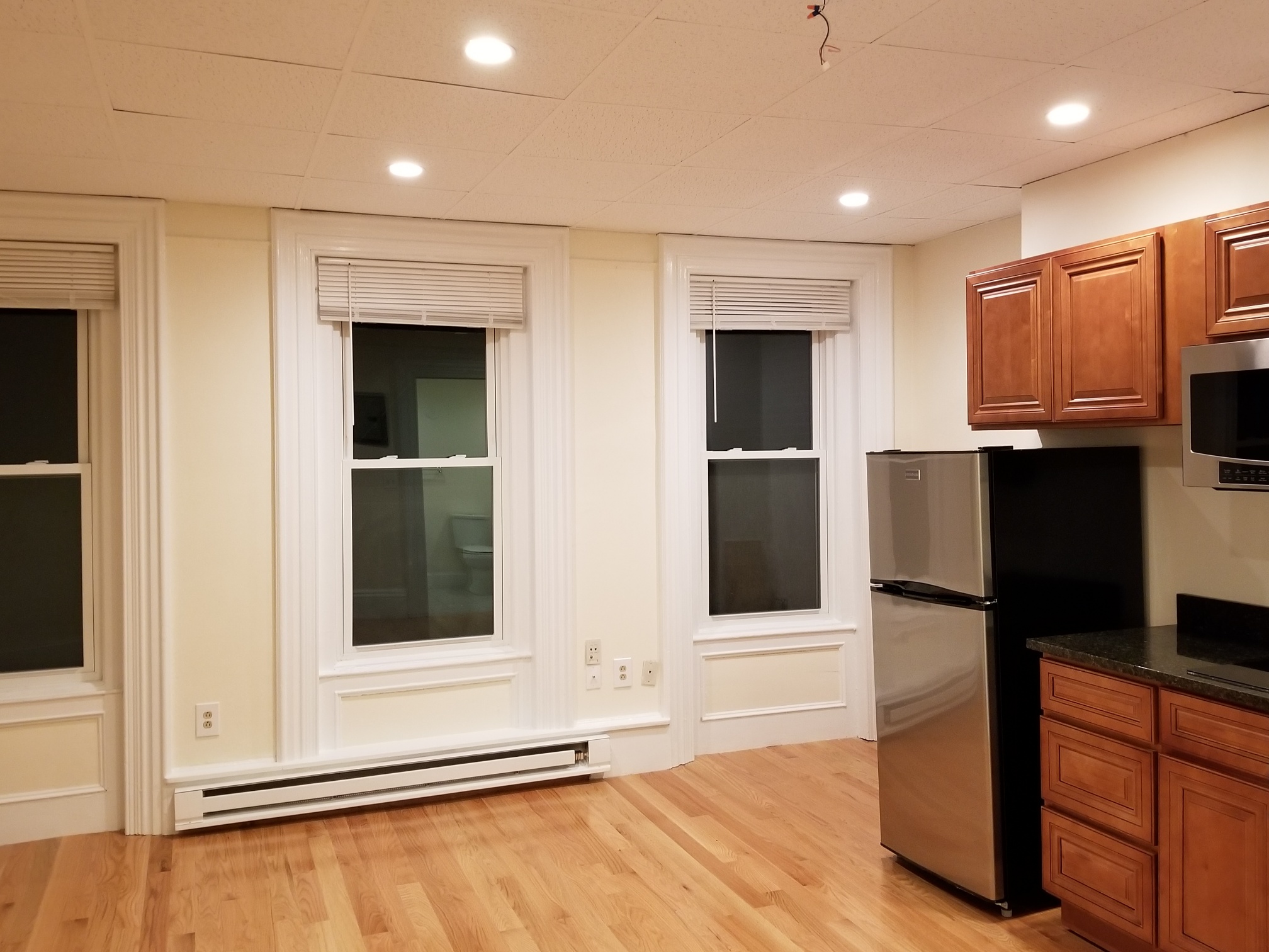 Studio bed, 1 bath apartment for rent at 70 Pinckney St Unit 6, Beacon Hill — photo 5 of 15