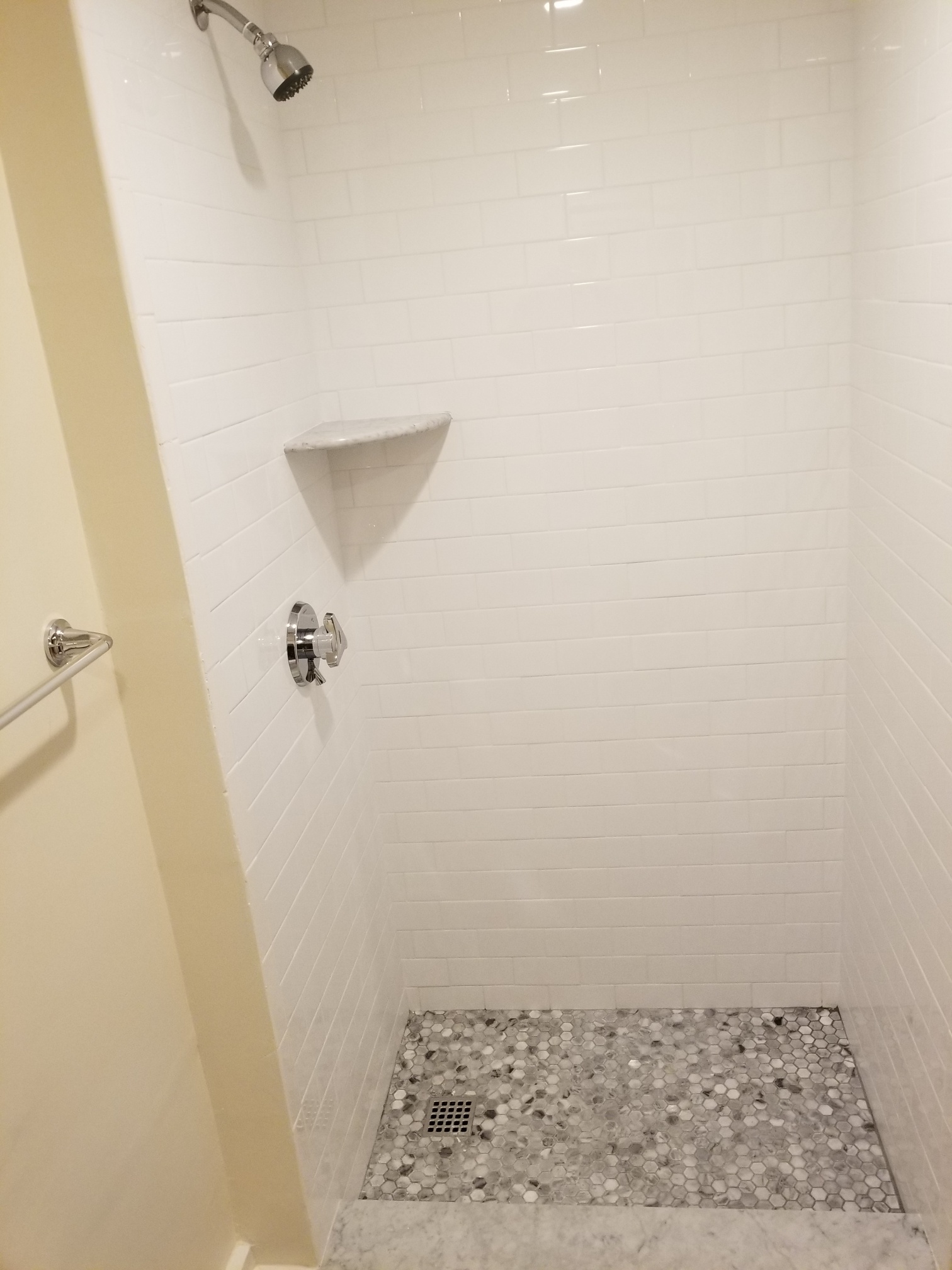 Studio bed, 1 bath apartment for rent at 70 Pinckney St Unit 6, Beacon Hill — photo 12 of 15