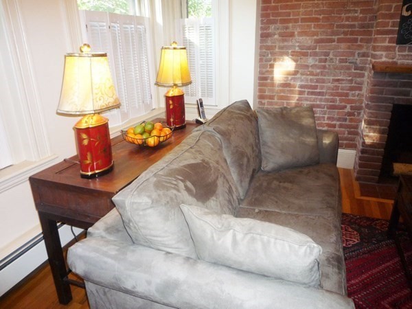 1 bed, 1 bath apartment for rent at 56 Kirkland St Unit 1, Harvard Square — photo 4 of 6