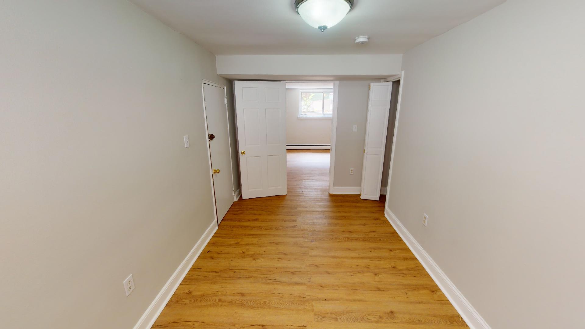 3 bed, 1 bath apartment for rent at 70 Chiswick Rd Unit 21, Brighton — photo 4 of 6