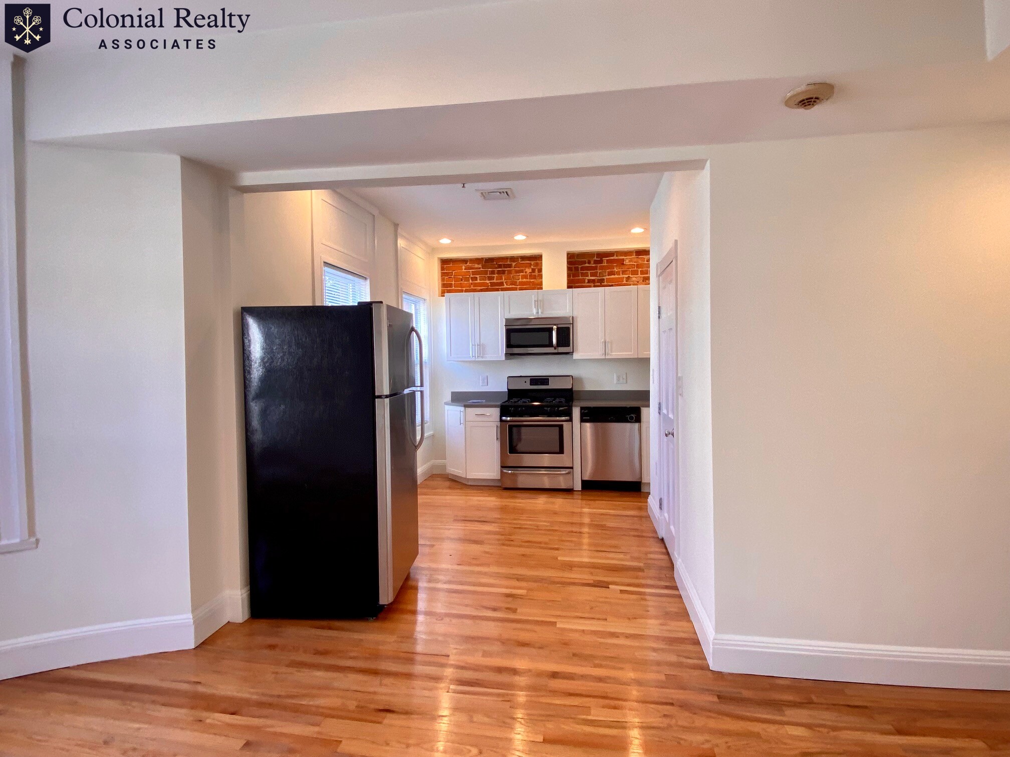 10 Brainerd Rd, Allston