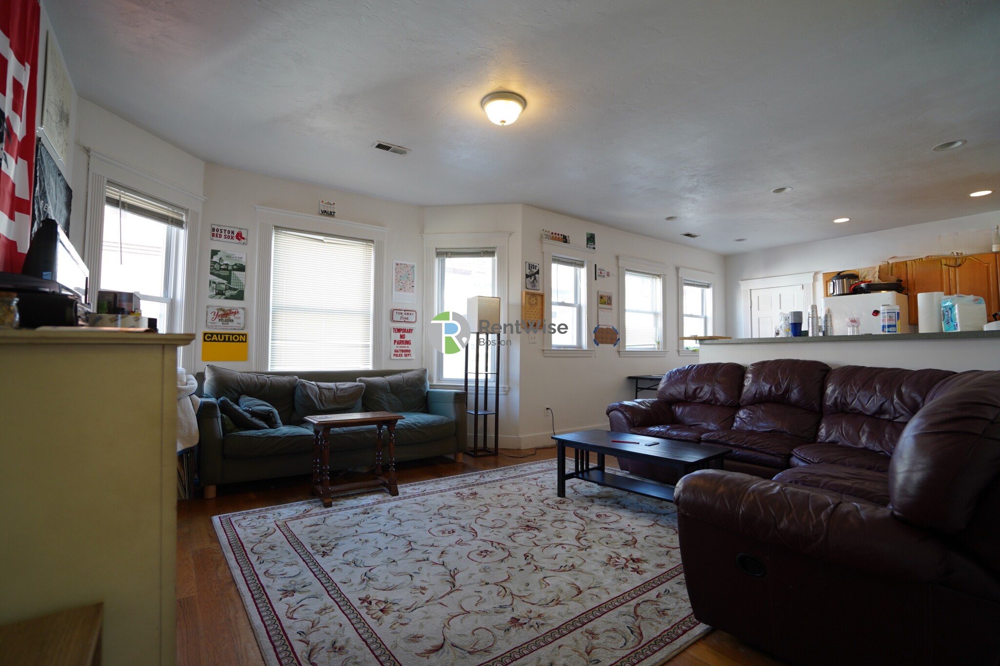 51 Gardner St, Allston