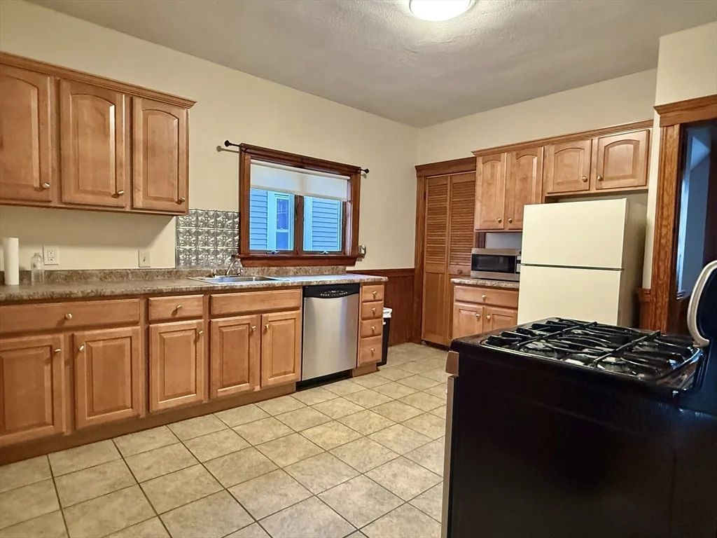 267 Boston Ave, Tufts University