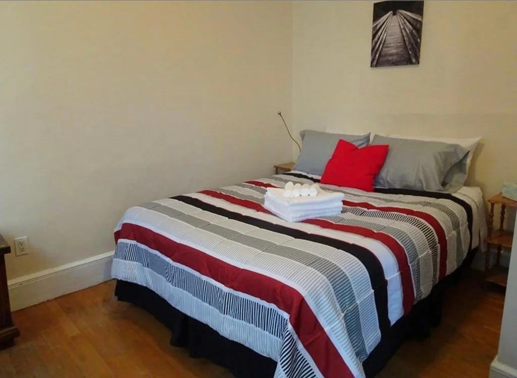 37 A Harvard St, Central Village