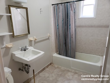 348 Faneuil St, Brighton