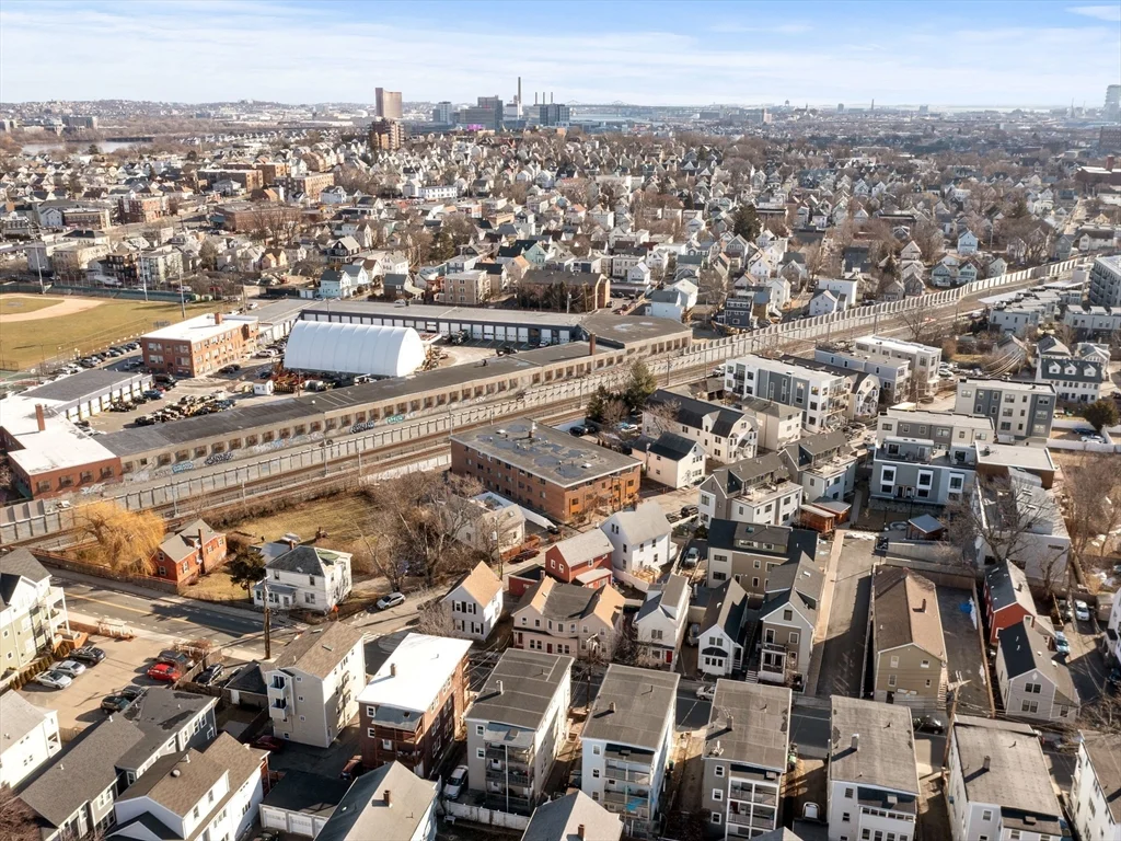 14 Murdock St, Ball Square