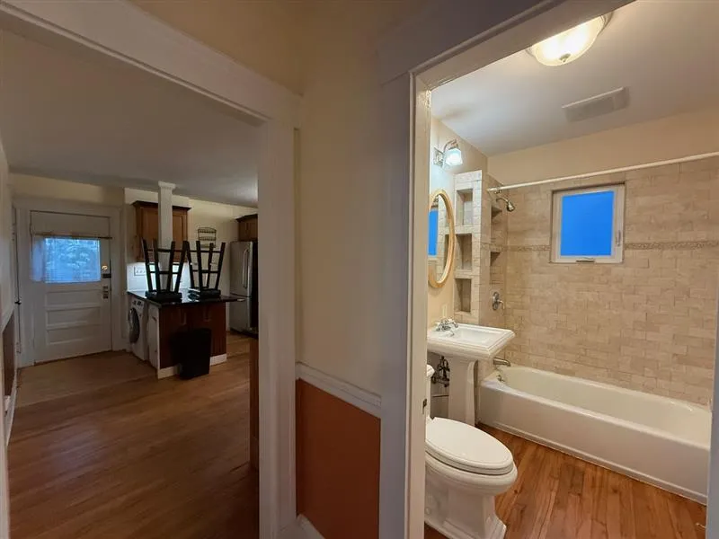 67 Fairfax St, West Somerville