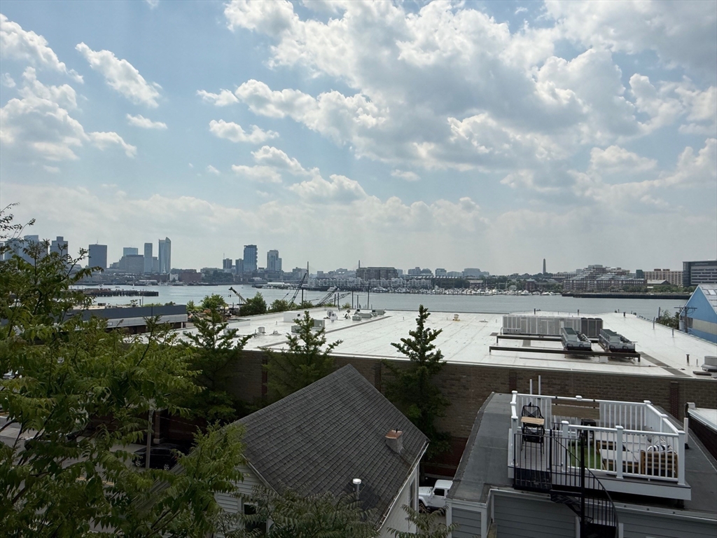 288 Meridian St, East Boston