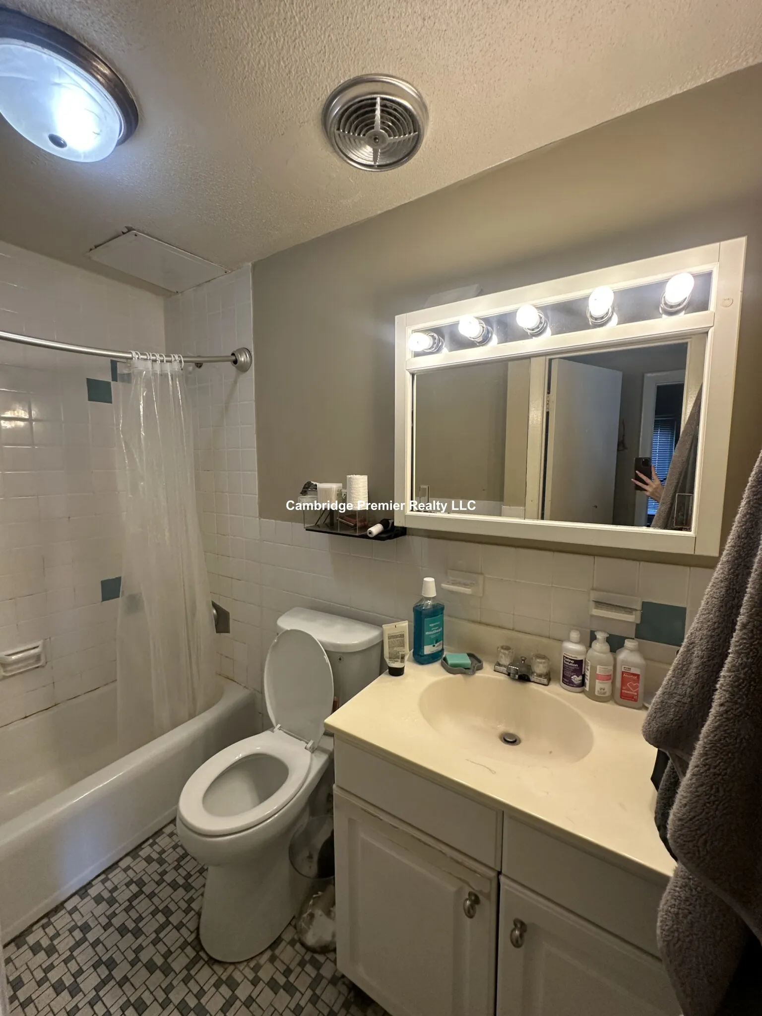 375 Harvard St, Mid-Cambridge