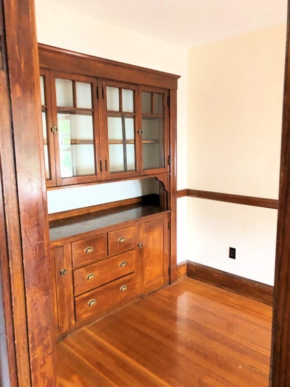 65 Presidents Ave, Quincy