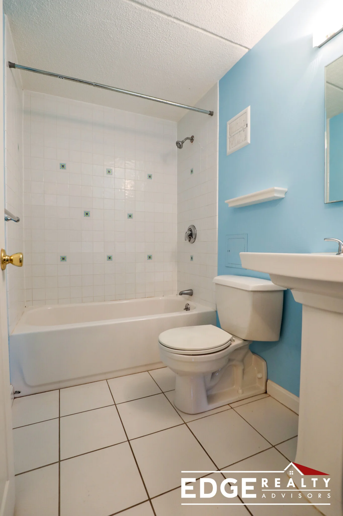 12 Ellery Sq, Mid-Cambridge