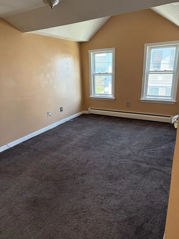 52 Adams St, Taunton