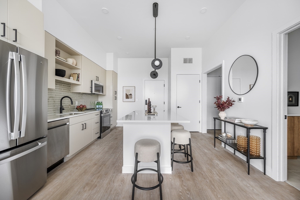 93 Bennington St, Revere