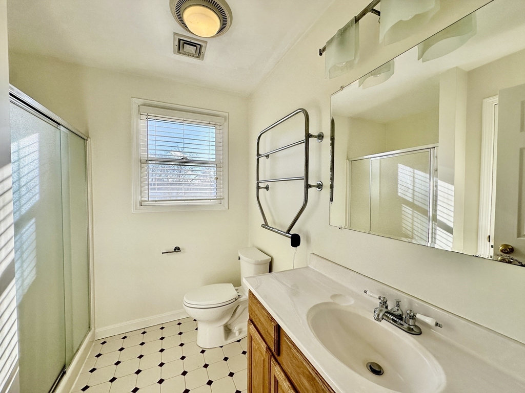 17 Hamlet St, Newton